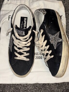 Golden Goose Women’s Silver Glitter Star Low-Top Sneakers